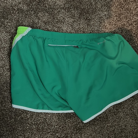 Green Nike Shorts - like new - Picture 3 of 3
